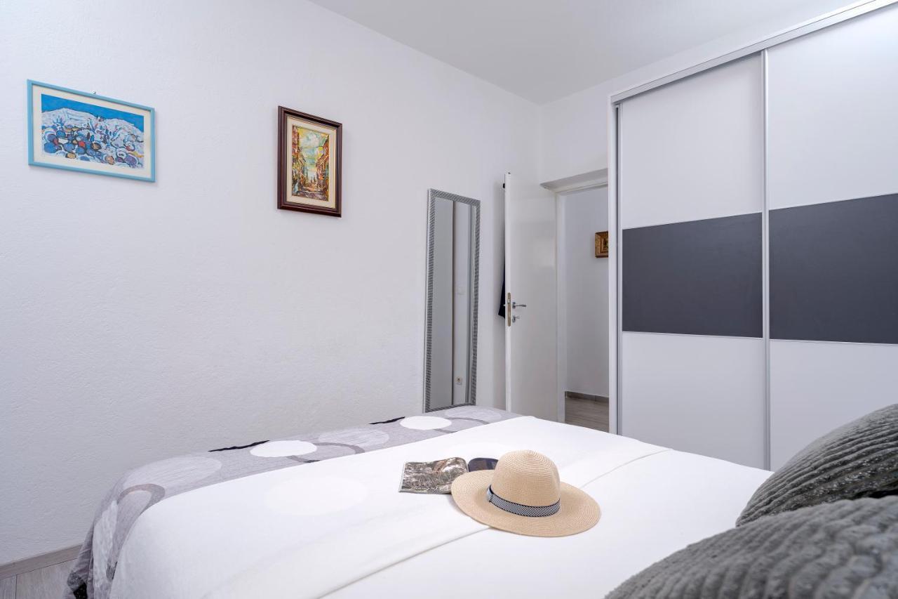 Kumquat Apartment - Zf Hvar Hvar Town Exteriör bild