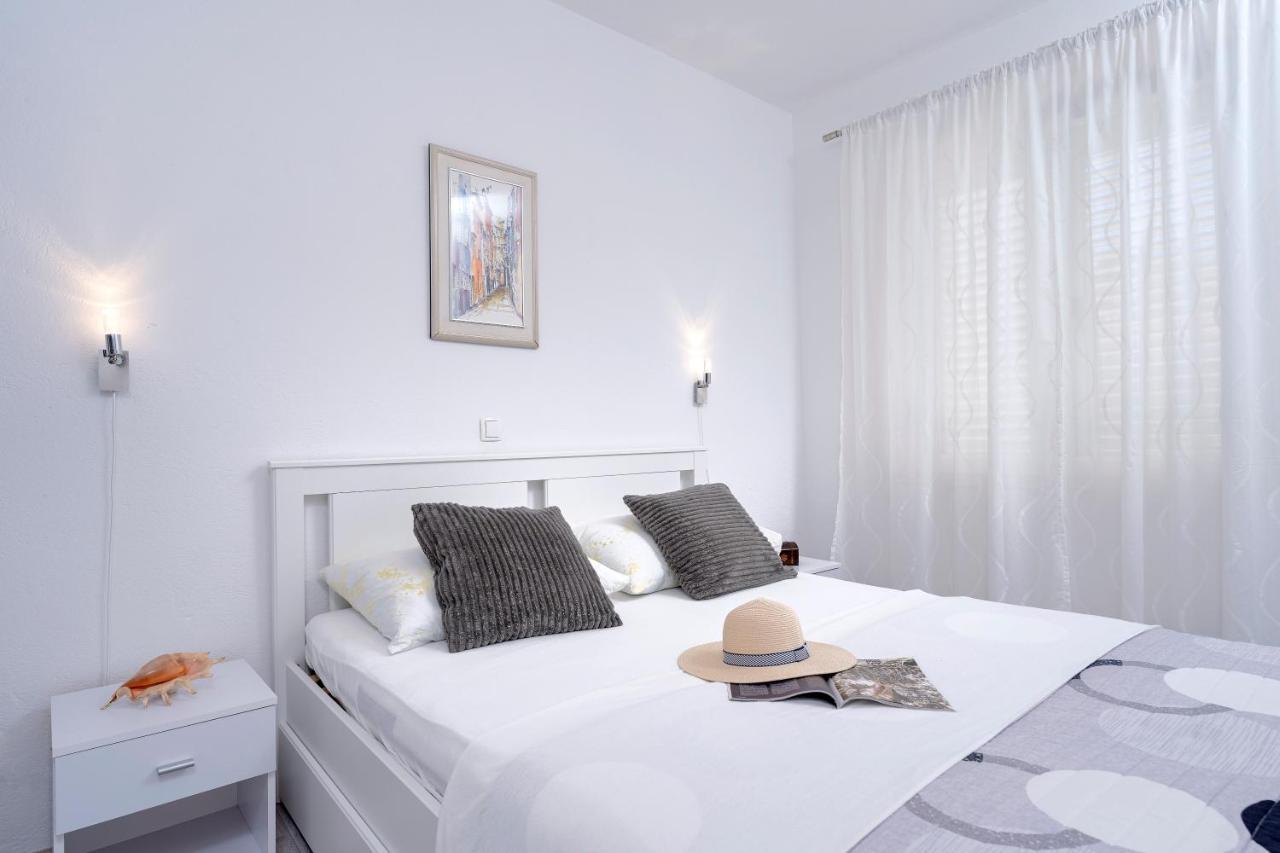 Kumquat Apartment - Zf Hvar Hvar Town Exteriör bild