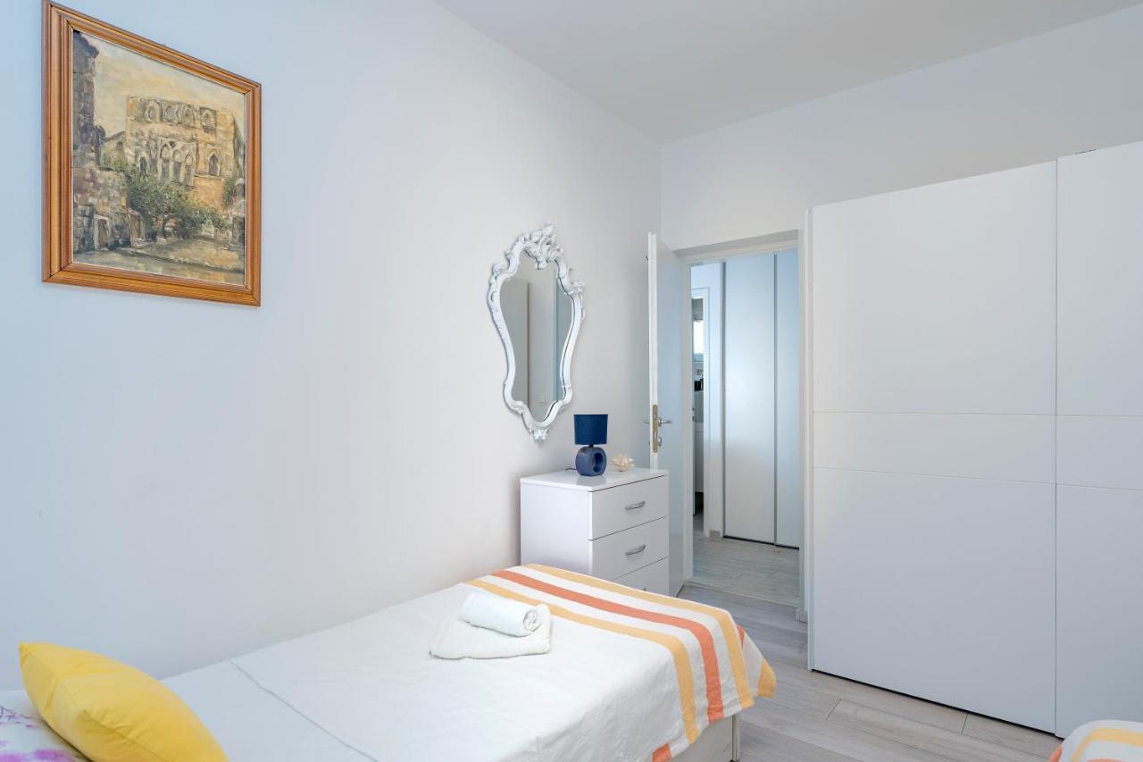 Kumquat Apartment - Zf Hvar Hvar Town Exteriör bild
