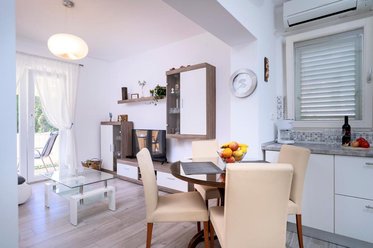 Kumquat Apartment - Zf Hvar Hvar Town Exteriör bild